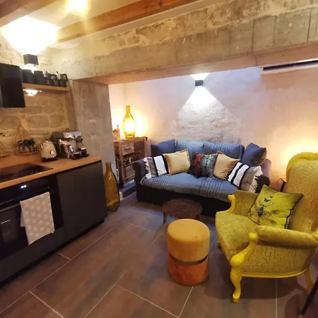 Celista Stone House Kaštela